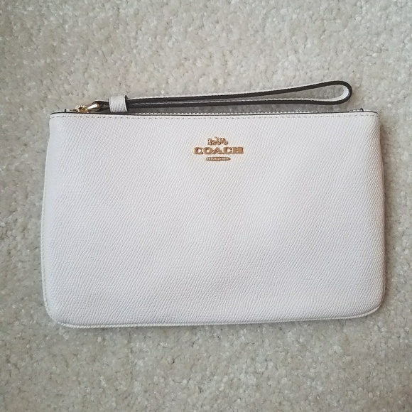 Coach large wristlet in white - Picture 1 of 4